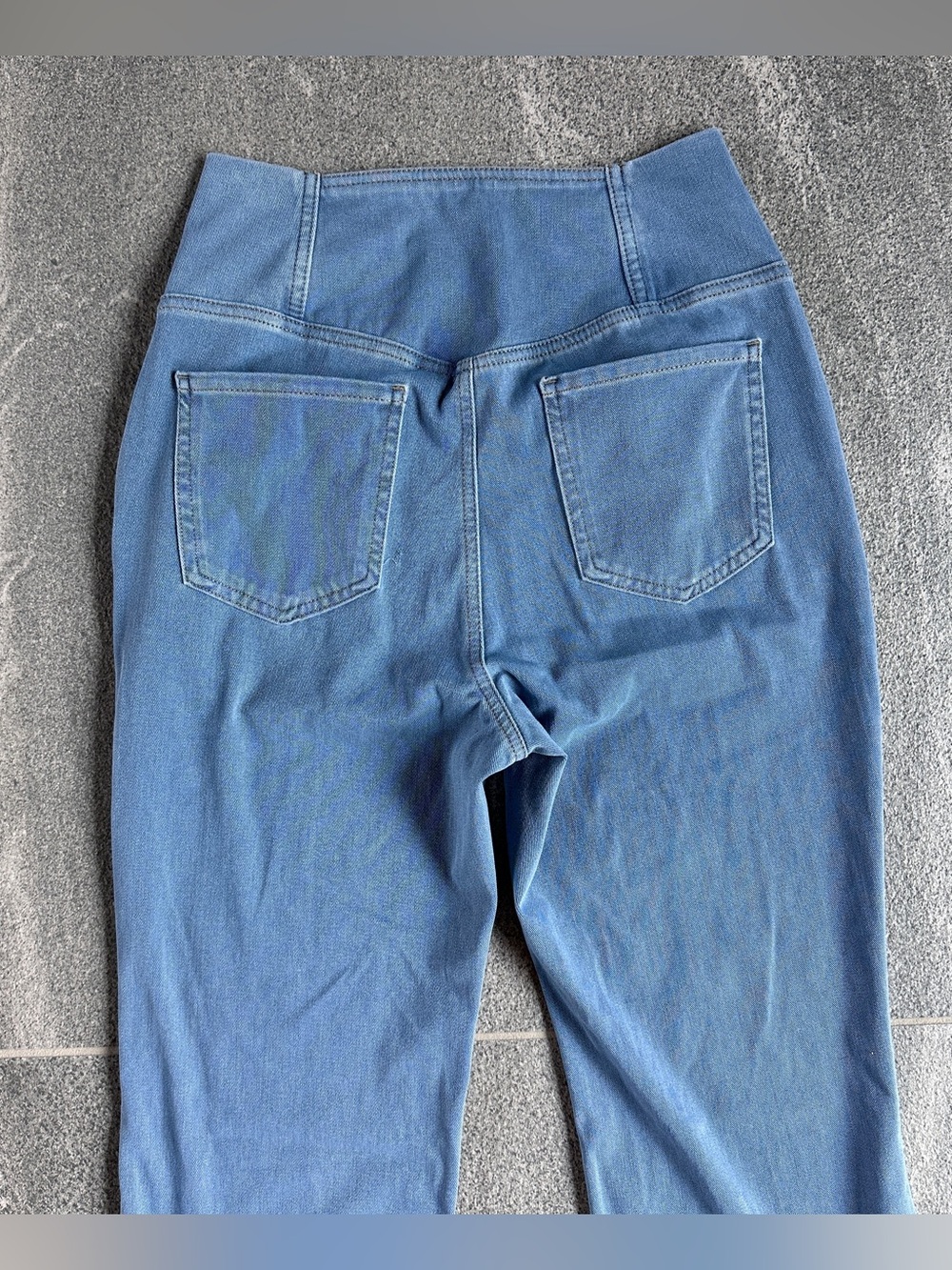 Halara Flex High Waisted Crossover Pocket InstantCool Washed Casual Jeans M 8/10 - Picture 12 of 16